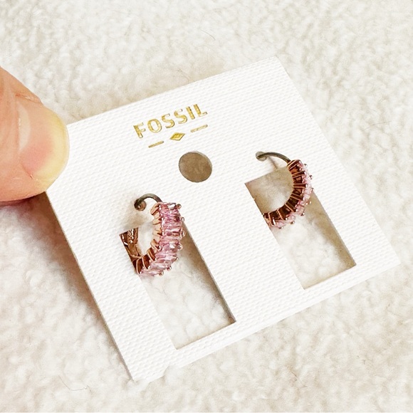 Fossil Gold Brass Tone Valentine Pink Cubic Zirconia Huggie Hoop Earrings, NWT - Picture 2 of 15
